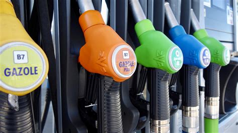 Carburant : le diesel premium est.